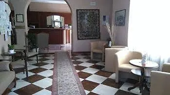 Flora 3*