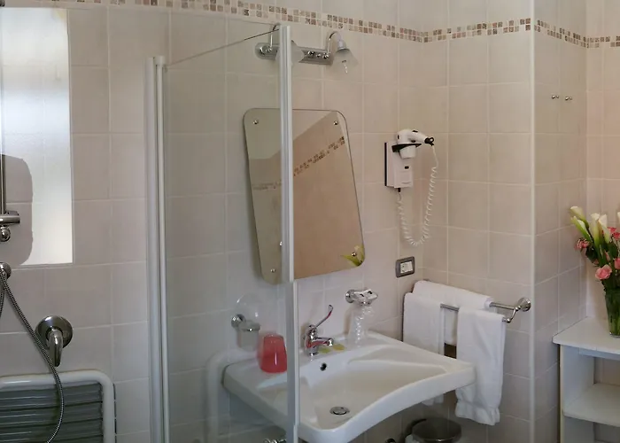 Flora Szálloda Stresa