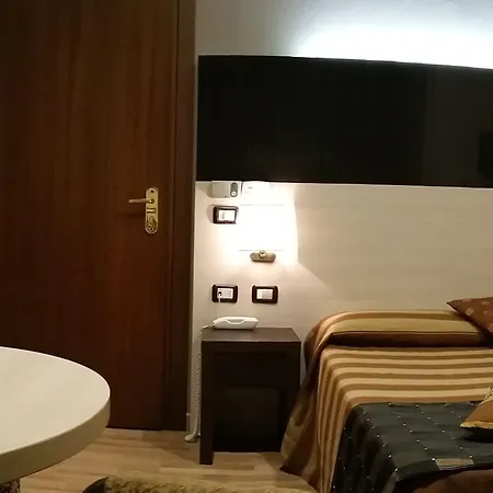 弗洛拉酒店