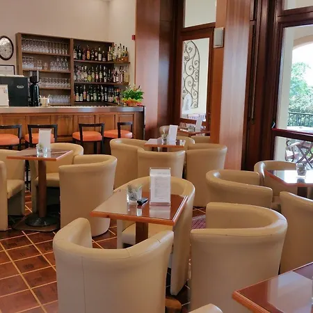酒店 弗洛拉酒店 斯特雷萨
